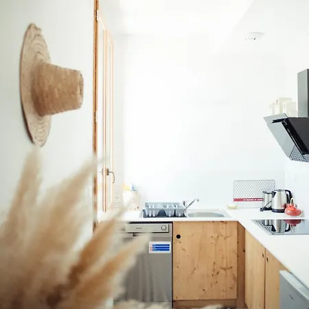 Les Logis Du Port - Port Canal - Апарт-отель