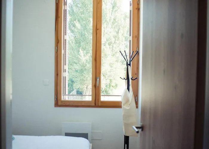 Apartahotel Les Logis Du Port - Port Canal - Montauban